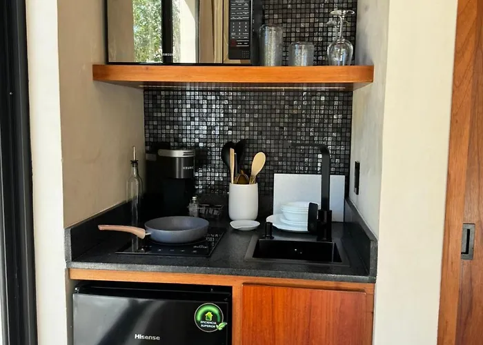 Talulah Living Aparthotel 4*